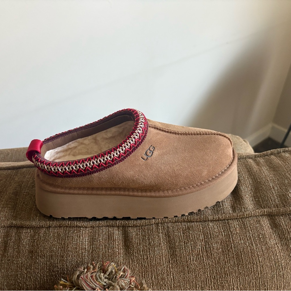 UGG Tan and Red Flats with Nordic Trim